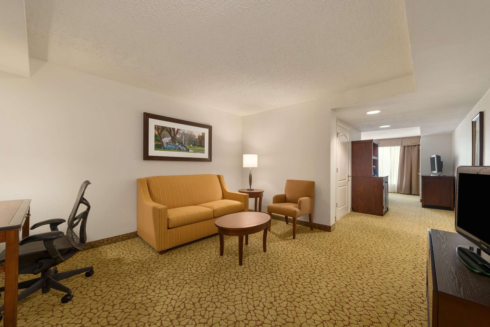 Hilton Garden Inn Orlando East - Ucf Area Alafaya Экстерьер фото