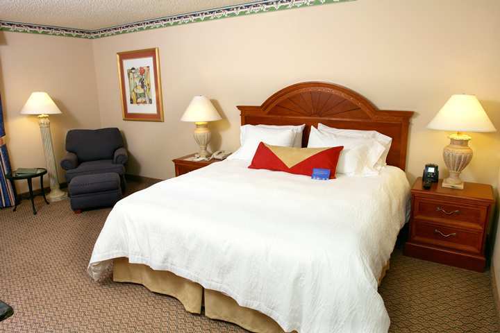 Hilton Garden Inn Orlando East - Ucf Area Alafaya Экстерьер фото
